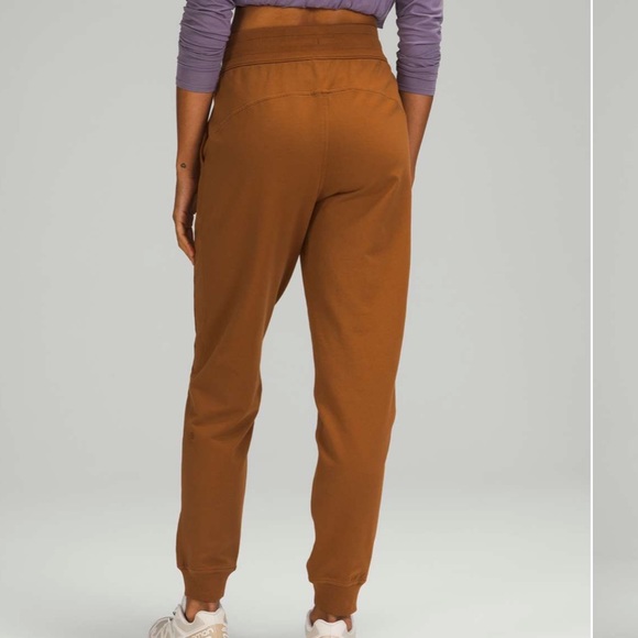Lululemon Scuba High Rise Jogger Copper Brown Sz 10 French Terry - Picture 10 of 14
